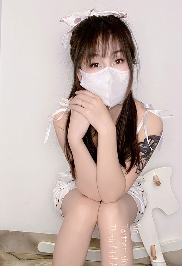 超极反差婊 狂野 开淘宝店的sin 影图 私房 P.1 
