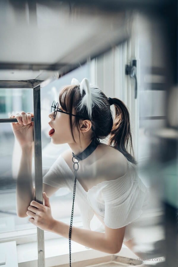 无圣光 妍妍调教小怜爱 美图 俏皮小御姐 P.1 
