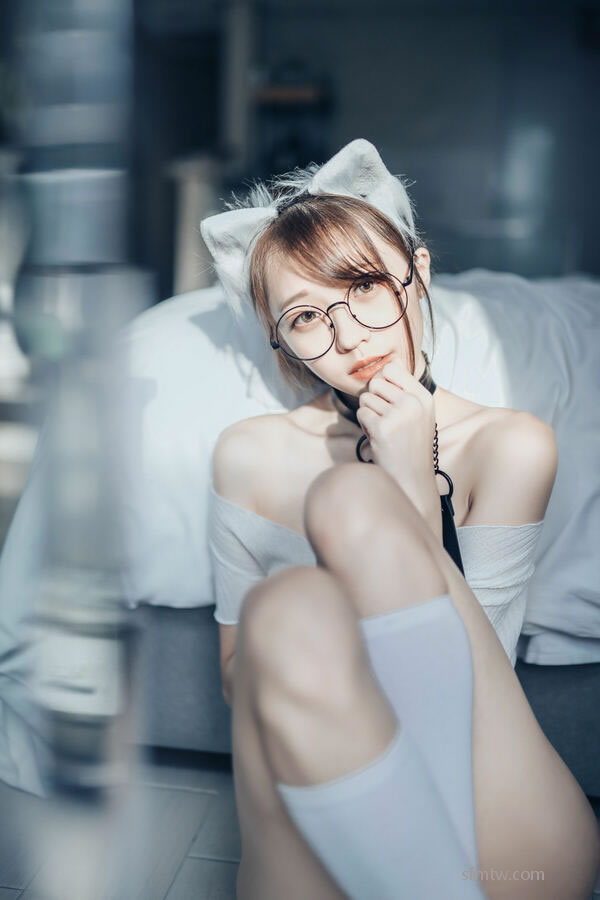 无圣光 妍妍调教小怜爱 美图 俏皮小御姐 P.1 