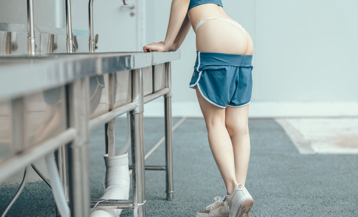 热辣高画质套图 晨跑 极品仙女影像桃良阿宅 P.1 