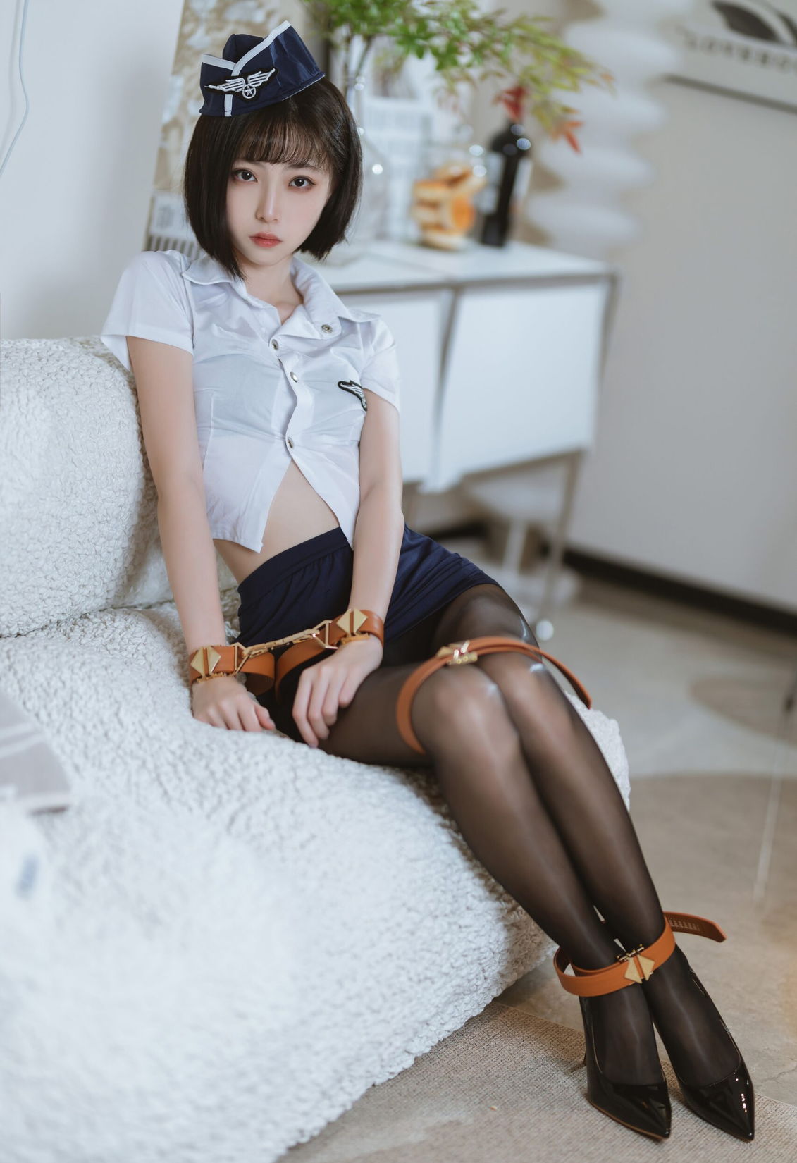 超凡女神摄影许岚LAN 864MB] 火辣高品质套图 [61P5V 束缚黑丝 P.1 