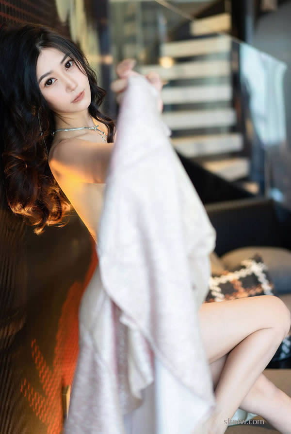 美貌女子 阿姣 一袭长裙犹若男人们的白月光 P.2
