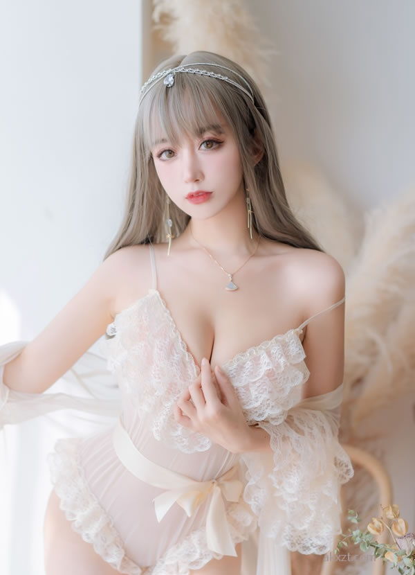 过期 米线线喵 [52P] 凡尔赛公主 P.1 