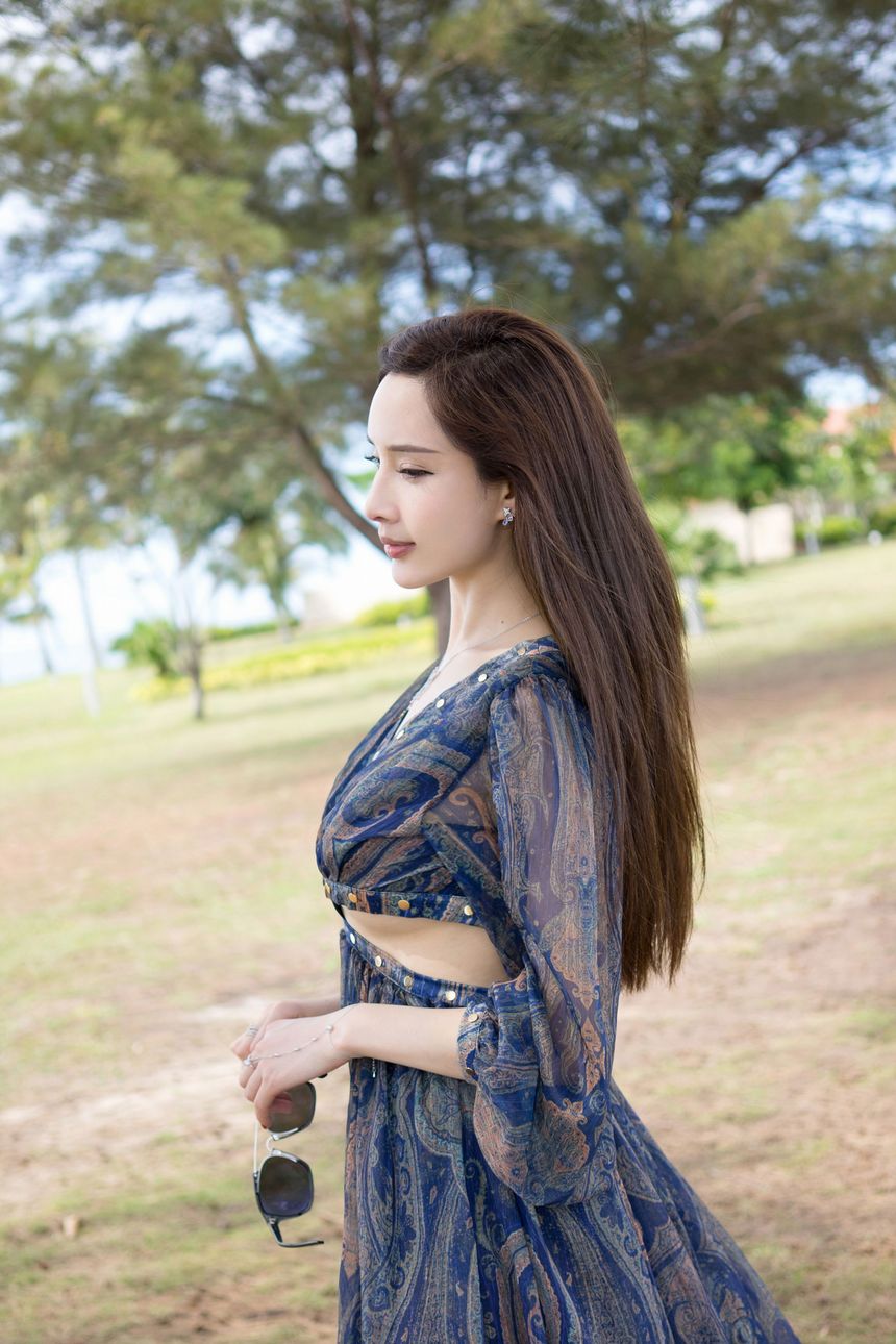 [秀人XIUREN私房] 大尺寸组图[96P] 周妍希 私拍 P.1 