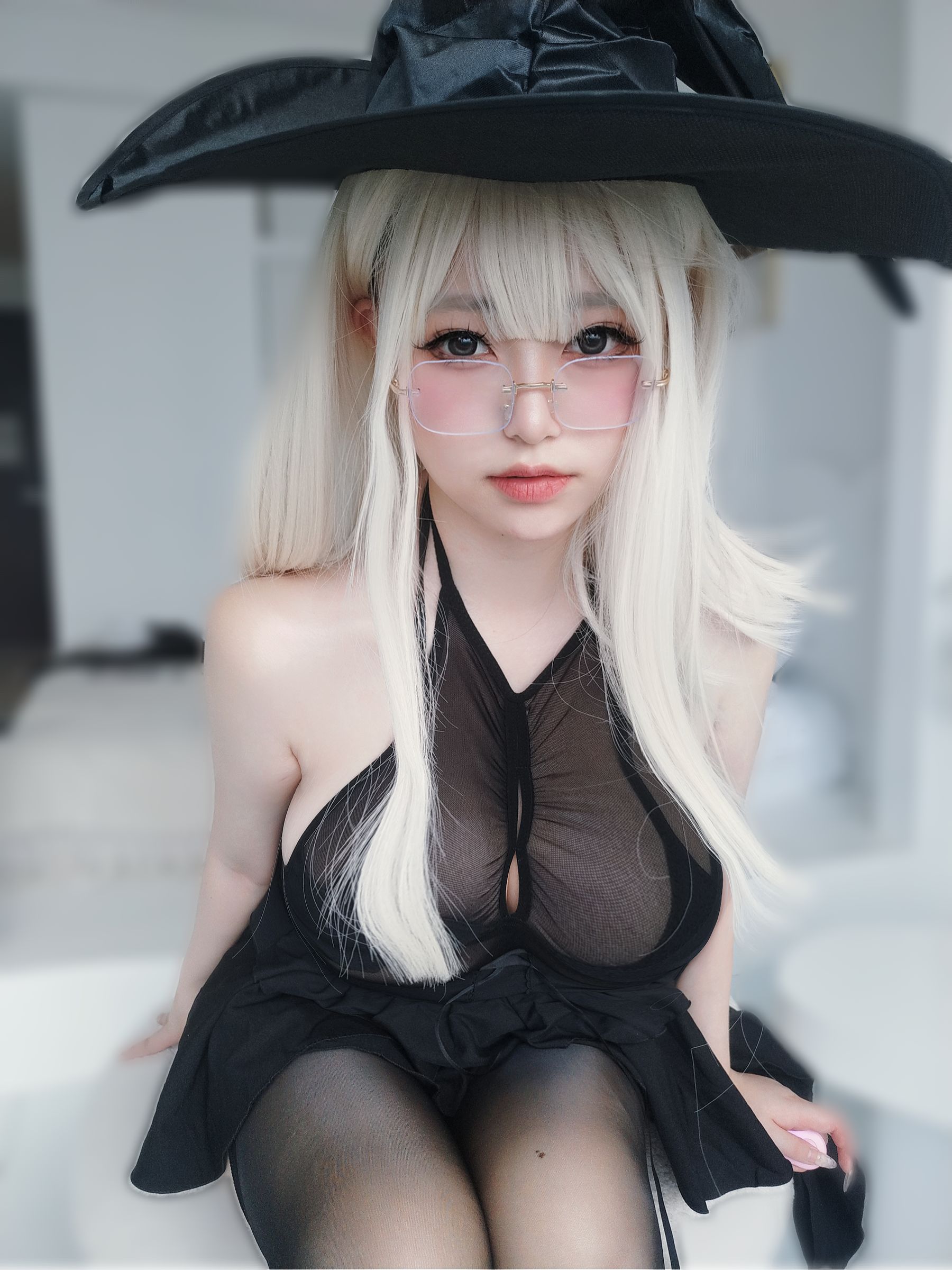 美图秀-[福利COS] 女主K - 女巫 网红COS-第1张