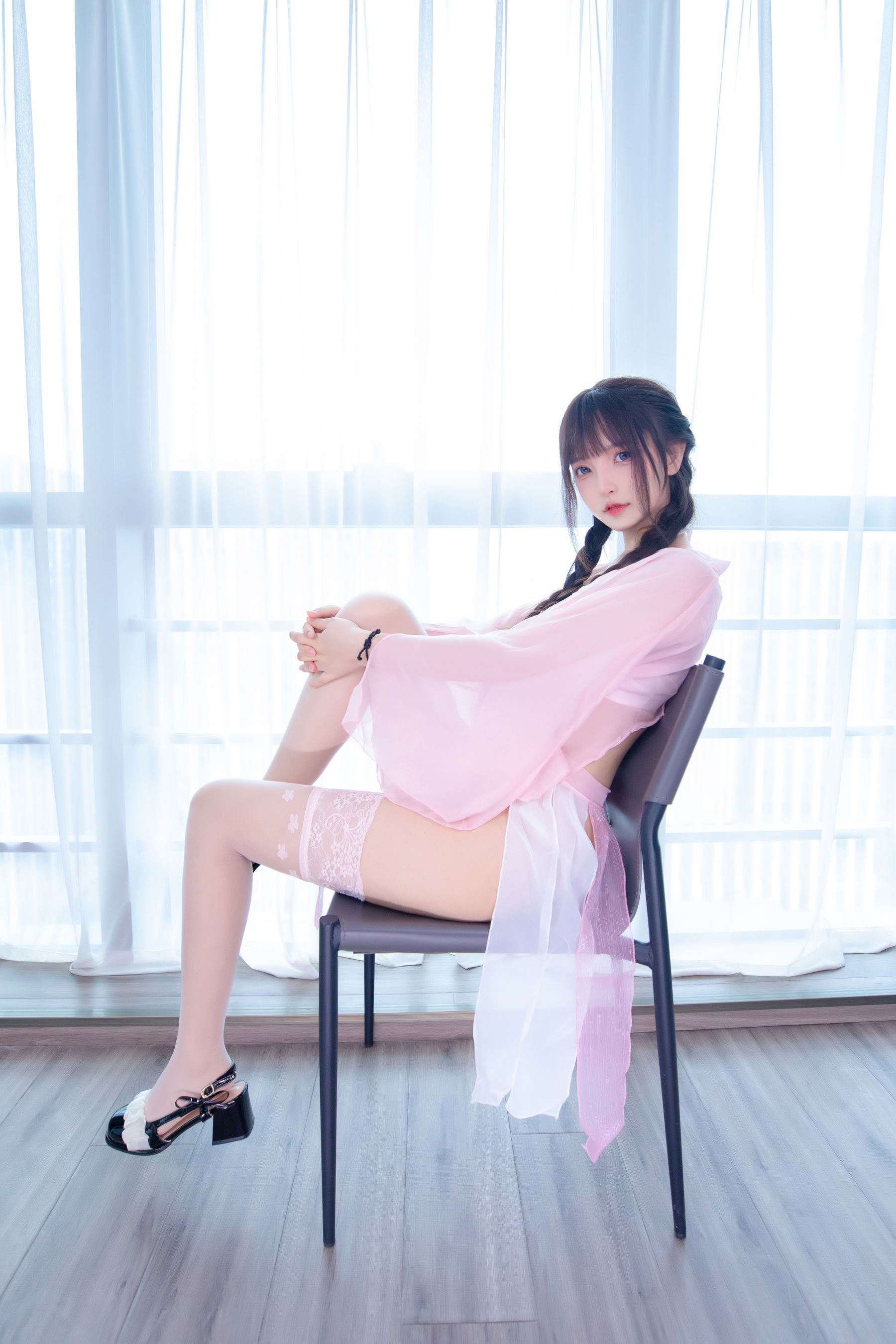 美图秀-[福利COS] 萝莉神楽板真冬 之桃花潭水 网红COS-第1张