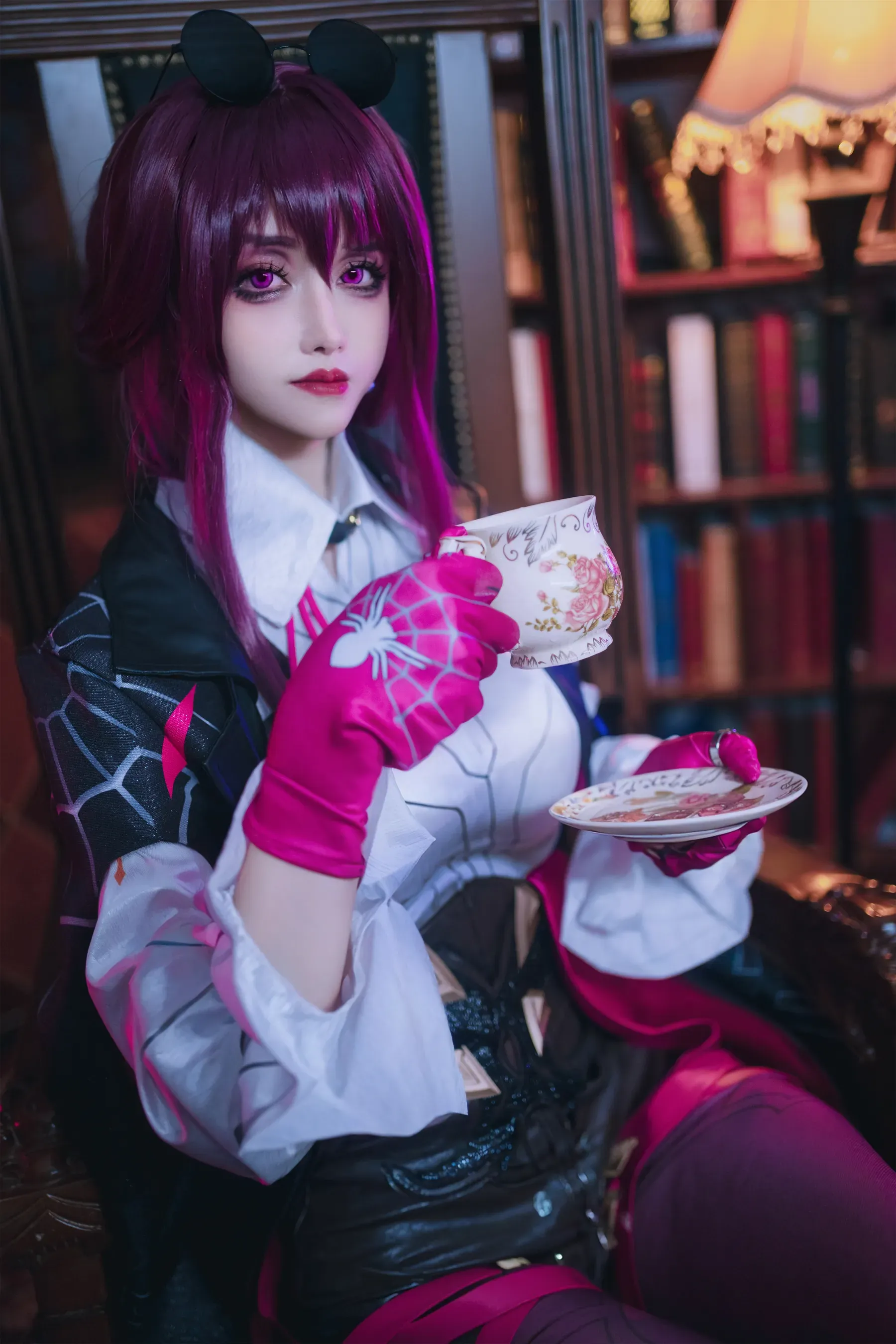 鹿八岁baby – 崩坏∶星穹铁道 卡芙卡 Cosplay-第1张