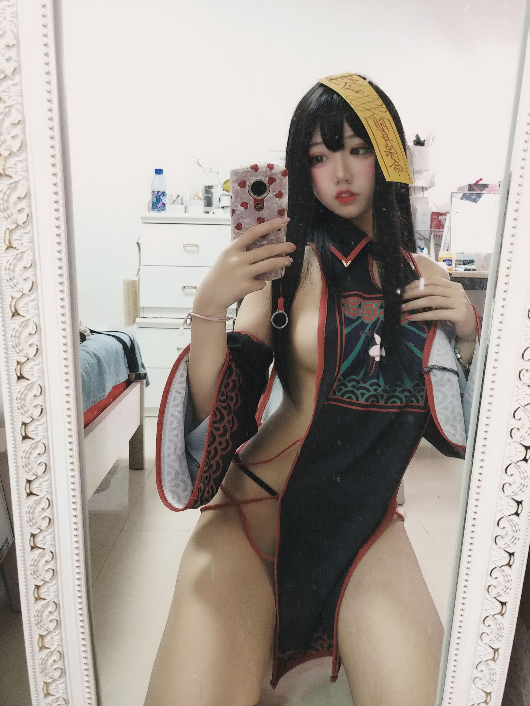 猫君君MaoJun – 小僵尸 Cosplay-第1张