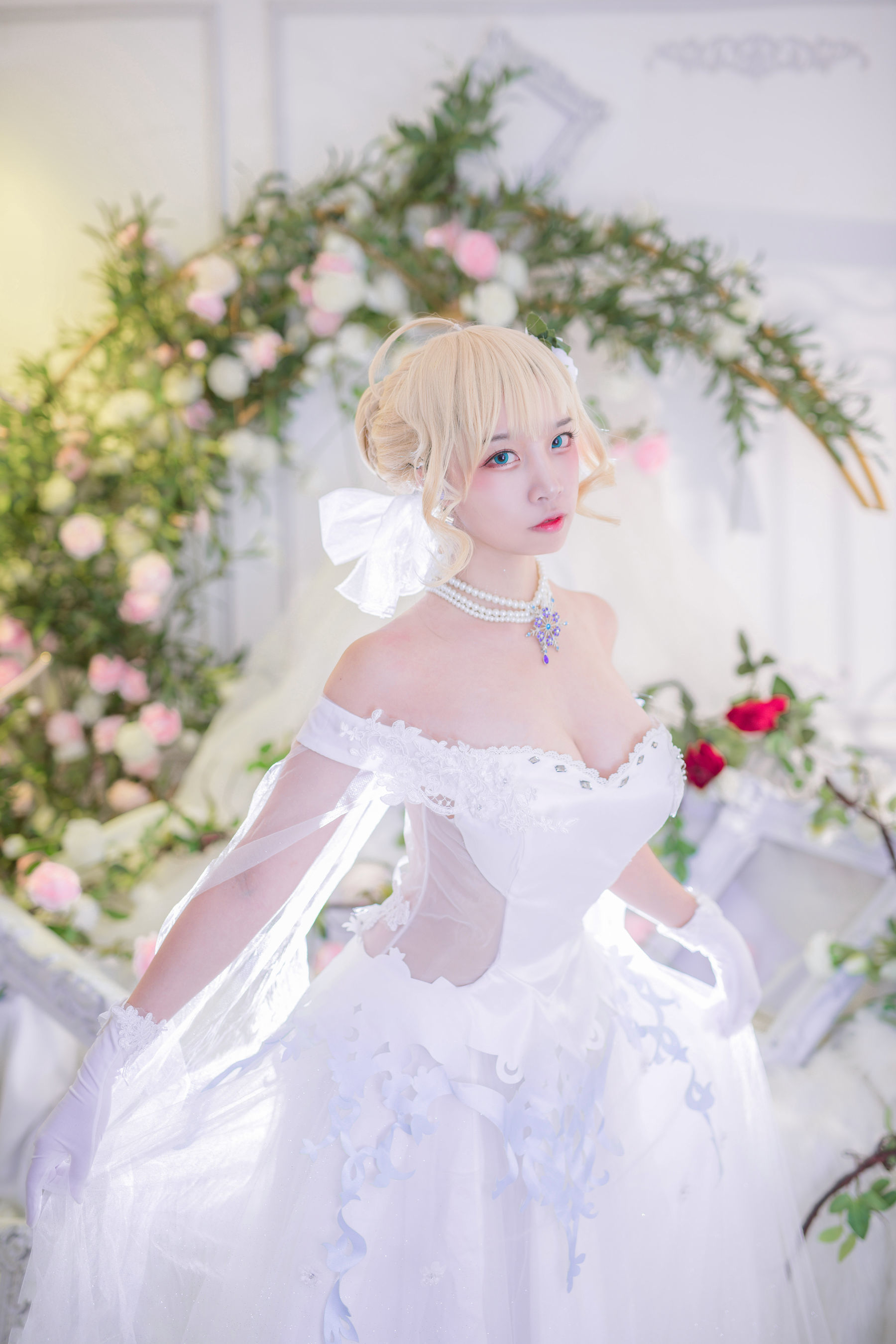 人气Coser二佐Nisa 花嫁 Cosplay-第2张